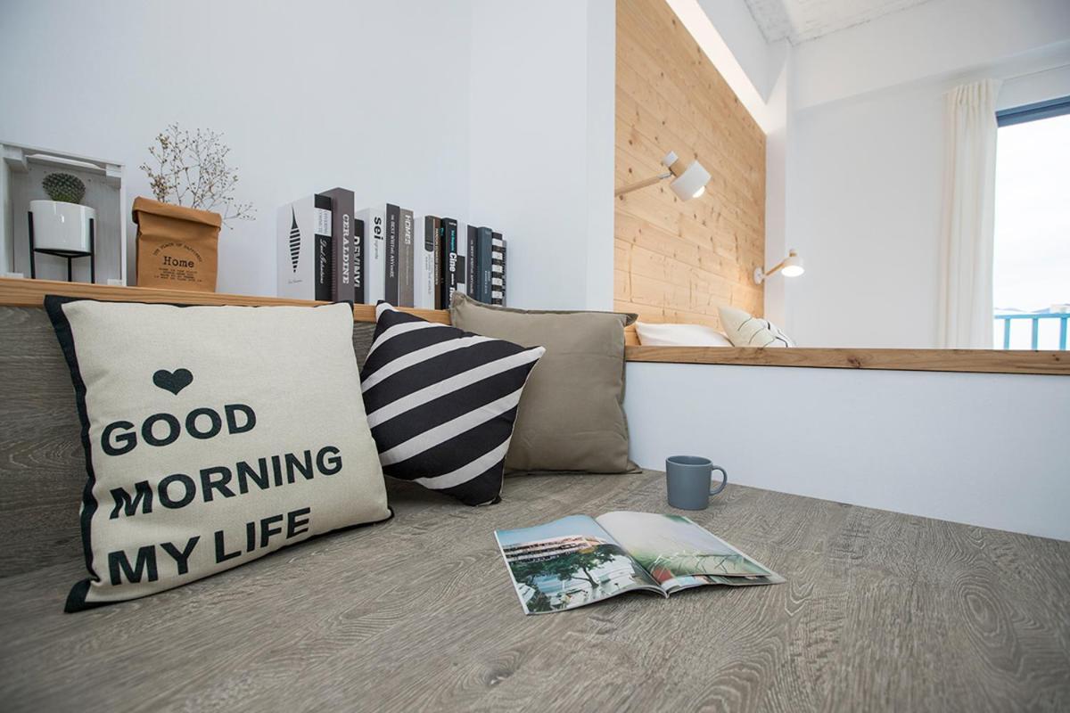 Blue White Apartment Wujie Exterior photo
